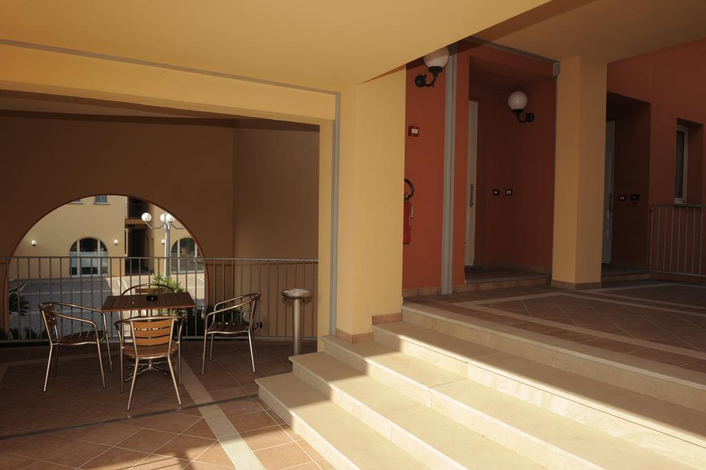 Hotel Plazza Porcari Dış mekan fotoğraf